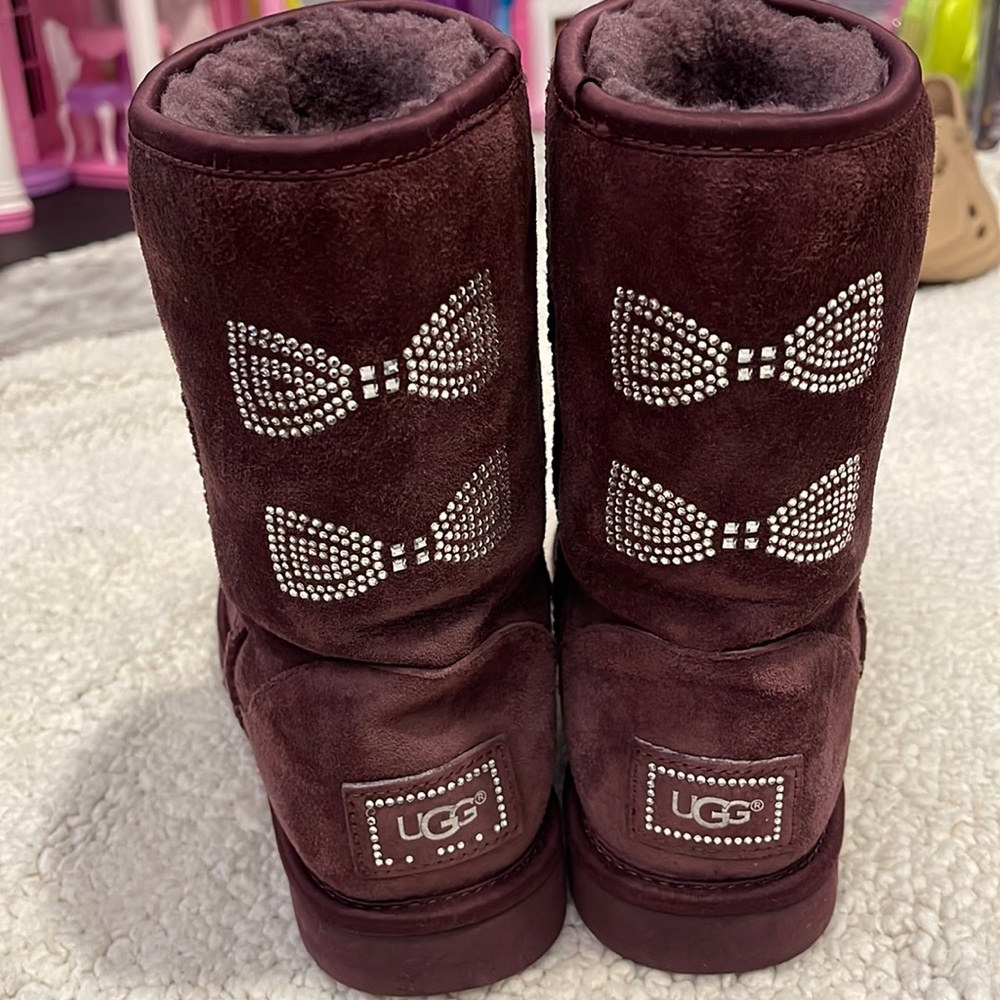 Gently Used Uggs